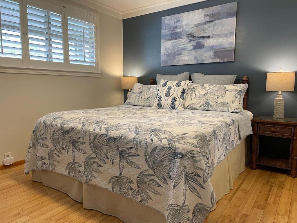דירות Ualapue Molokai Island Retreat With Beautiful Ocean Views And Pool - Newly Remodeled! מראה חיצוני תמונה